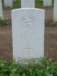 Reichswald Forest War Cemetery - Harrison, Douglas